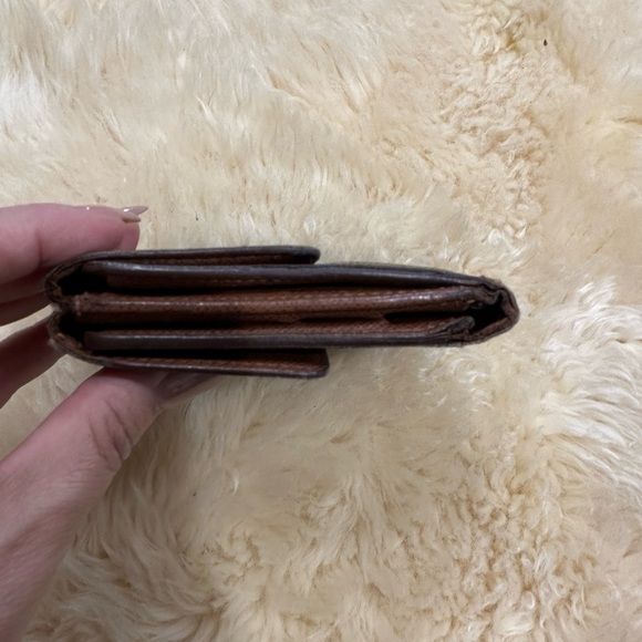 Lv vintage pre owned monogram compact wallet - Picture 7 of 7